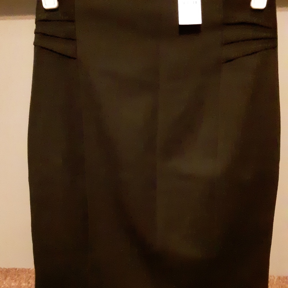 NWT Size 0 Express Black Pencil Skirt